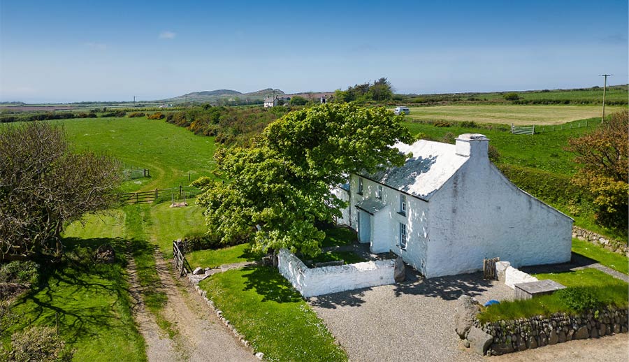 Weekend in Griff Rhys Jones’ Pembrokeshire Cottage