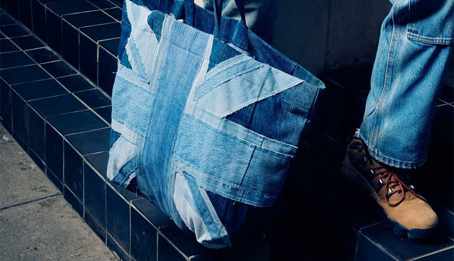 Beyond Retro Pennant Bag