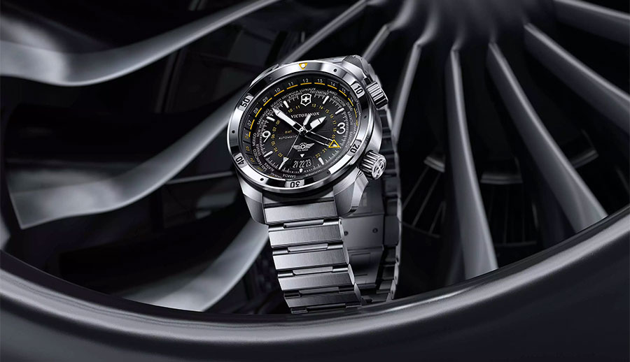 £1,650 Victorinox Air Pro GMT Automatic