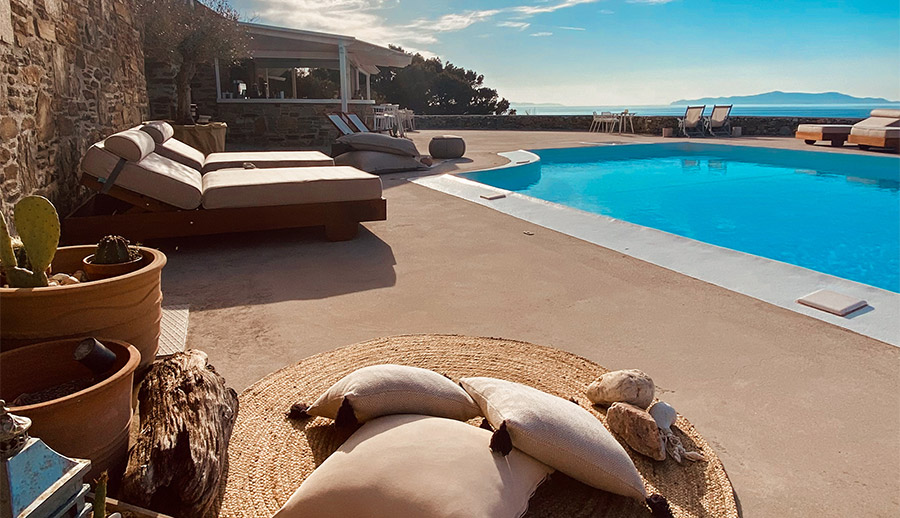 Stay at Pino Di Loto Boutique Bed and Breakfast
