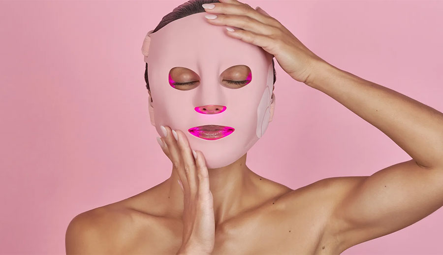 The Lightmax Supercharged Led Mask