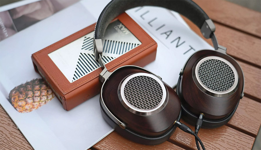 Pair of Sivga Anser Headphones