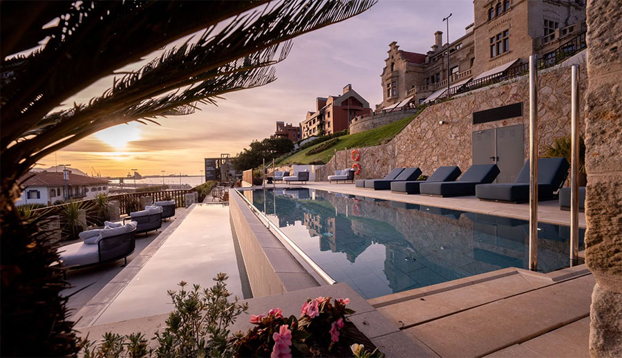 Stay At Palacio Arriluce In Bilbao, Spain