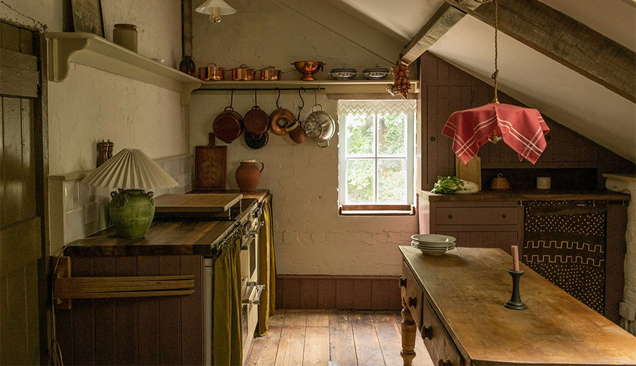 Two-Night Stay at a Cosy Cottage in Wales