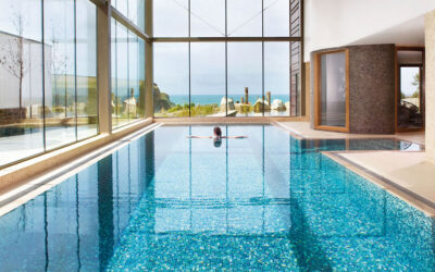 Stay At Scarlet Hotel