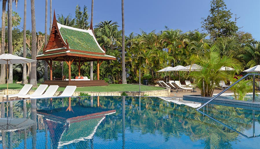 Three-Night Stay at Hotel Botánico