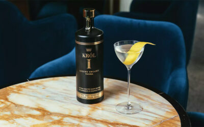 Bottle of Król I Luxury Organic Vodka