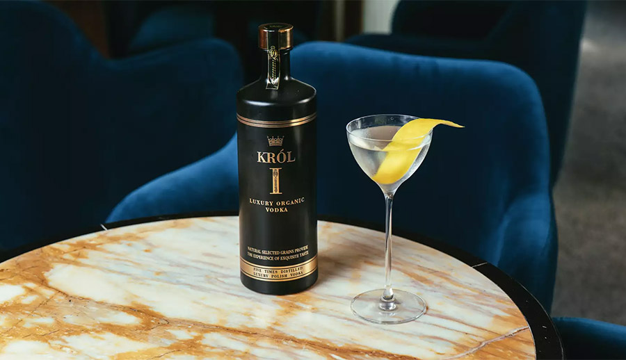 Bottle of Król I Luxury Organic Vodka