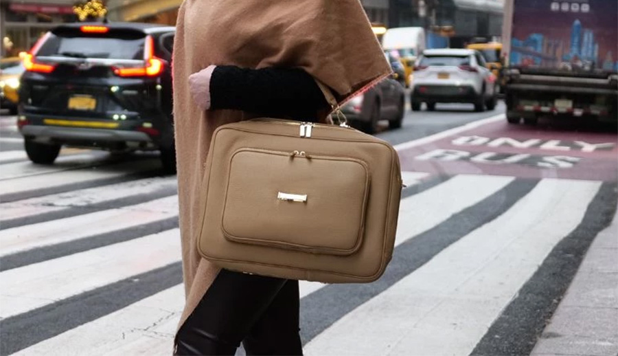 AVAIA Handbag From LIAVELLA