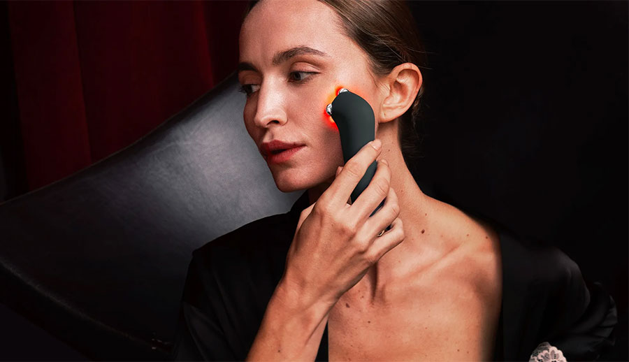 FOREO Red Light Device & Skincare Bundle