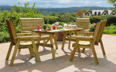 Complete Outdoor Entertainment Area