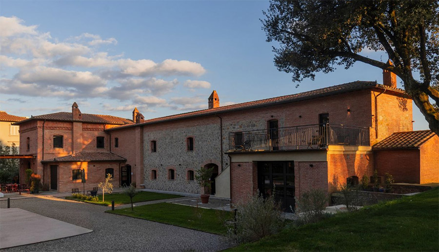 Stay At The Monteleone, In Umbria, Italy