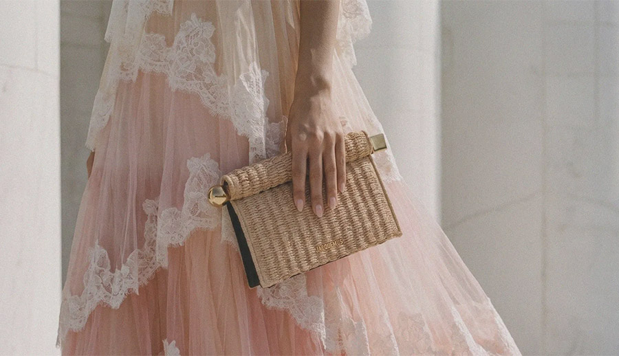 £700 Jacquemus Rond Carré Clutch